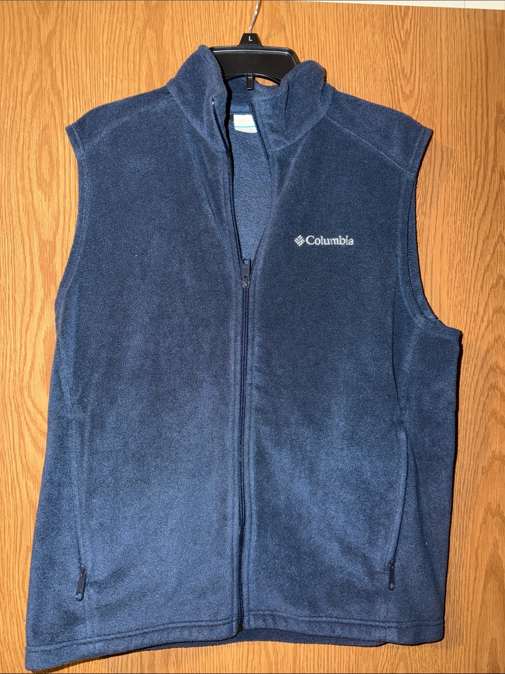 Columbia Men's Dark Blue Fleece Vest